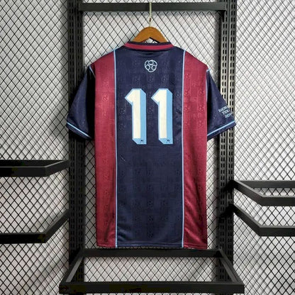 Camisa retrô do West Ham United 2011