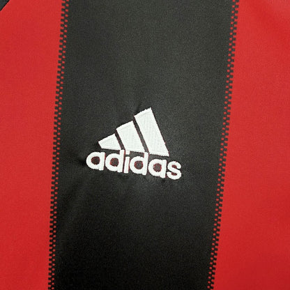 Camisa retrô do AC Milan 2010/11