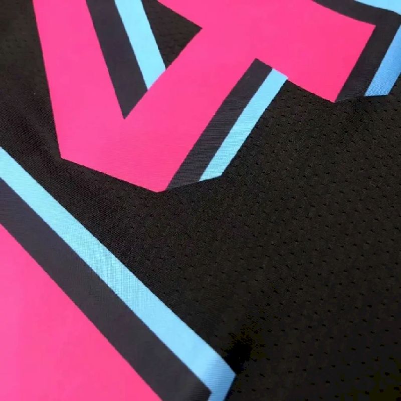 Camisa Tyler Herro Preta Masculina Versão Jogador