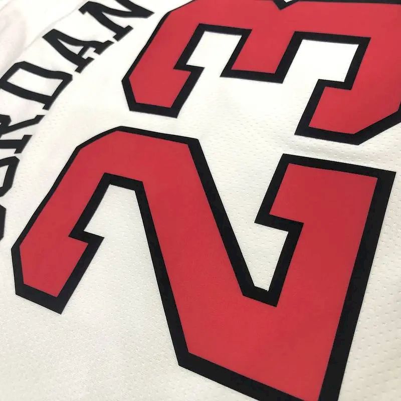 Camisa Michael Jordan Masculina Branca Versão Jogador – Edição Clássica