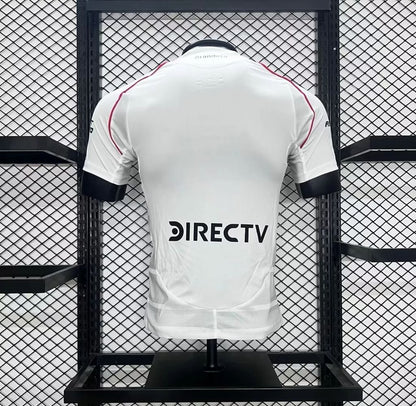 Camisa titular do River Plate 2024/25, versão 2 do jogador