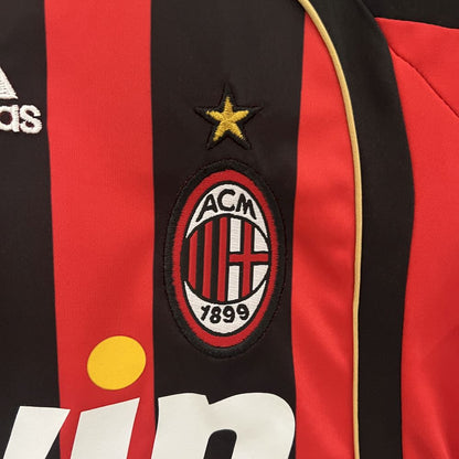 Camisa e shorts retrô infantil do AC Milan 2006/07