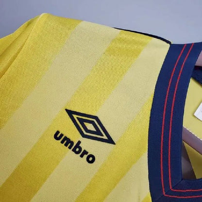 Camisa retrô reserva do Arsenal 1983/86