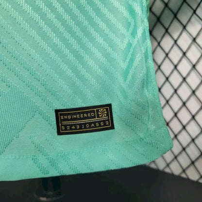 Camisa de treino pré-jogo do Barcelona 2023/24, versão jogador