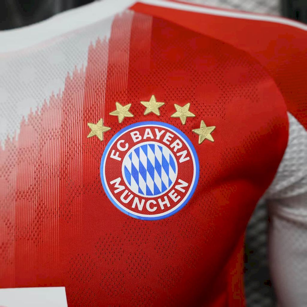Bayern Munich 2025/26 Home Long Sleeves Jersey Player Version