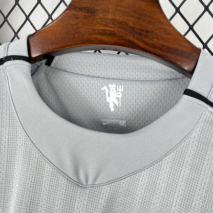 Manchester United 2007/08 Grey Goalkeeper Retro Jersey