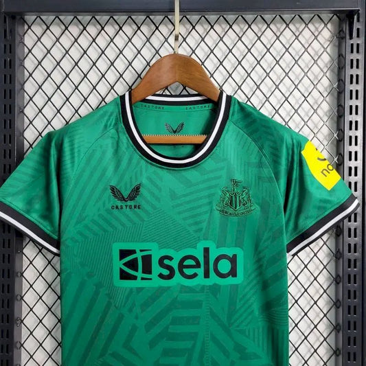 Newcastle United 2023/24 Away Kids Kit