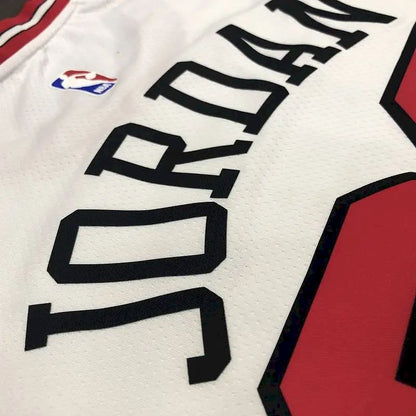 Camisa Michael Jordan Masculina Branca Versão Jogador – Edição Clássica