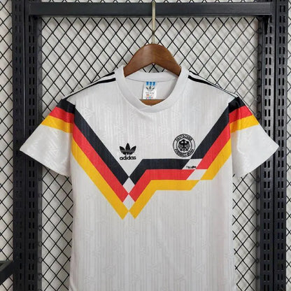 Camisa e shorts retrô infantil da Alemanha 1992