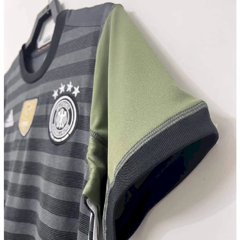 Camisa retrô reserva da Alemanha para a Eurocopa 2016