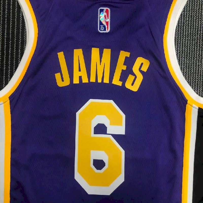 Men’s LeBron James Team Jersey – Statement Edition