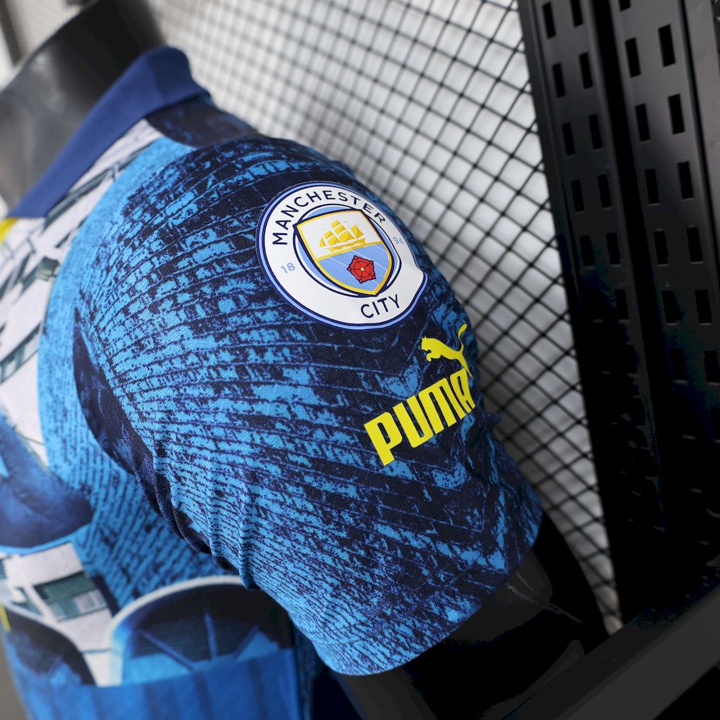 Men's Manchester City 2025/26 Blue Jersey Player Version