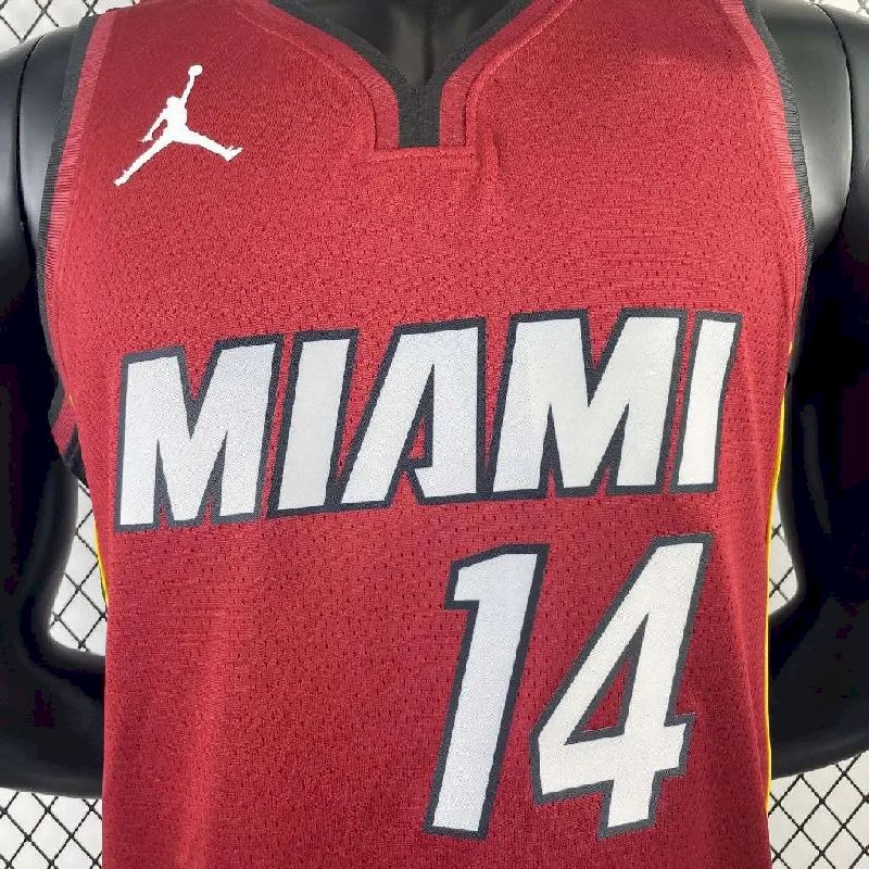 Camisa vermelha masculina Tyler Herro Team – Edição Statement