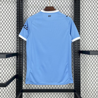Camisa titular do Manchester City 2025/26