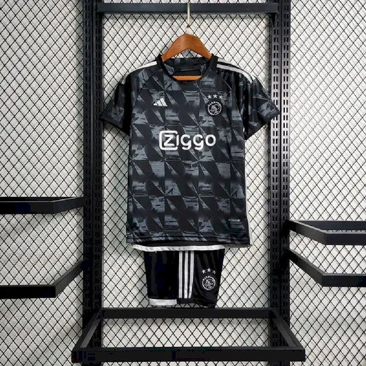 Terceiro uniforme infantil do Ajax 2023/24