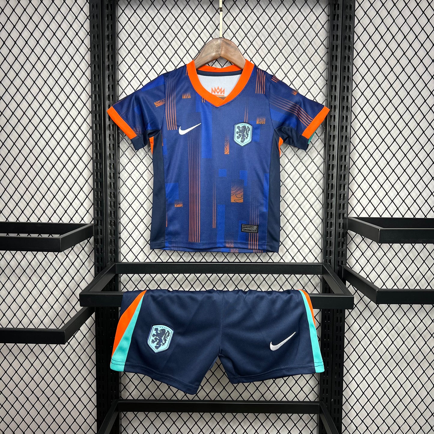 Kit reserva infantil Holanda 2024/25 Euro