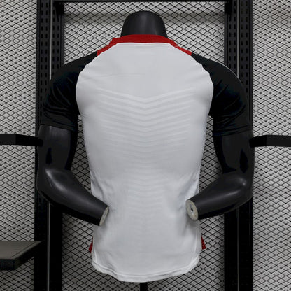Camisa de treino pré-jogo do Manchester United 2025/26, versão jogador
