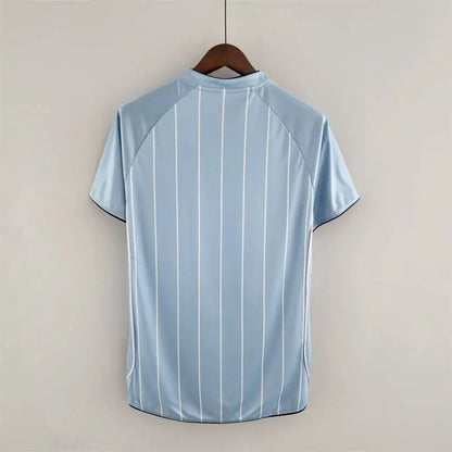 Camisa retrô titular do Manchester City 2008/09