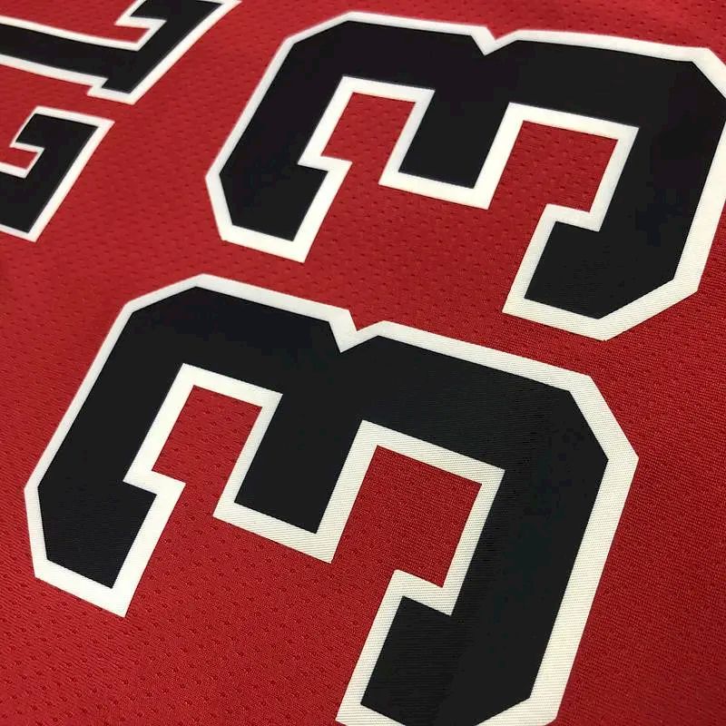 Camisa Scottie Pippen Masculina Vermelha Versão Jogador – Edição Clássica
