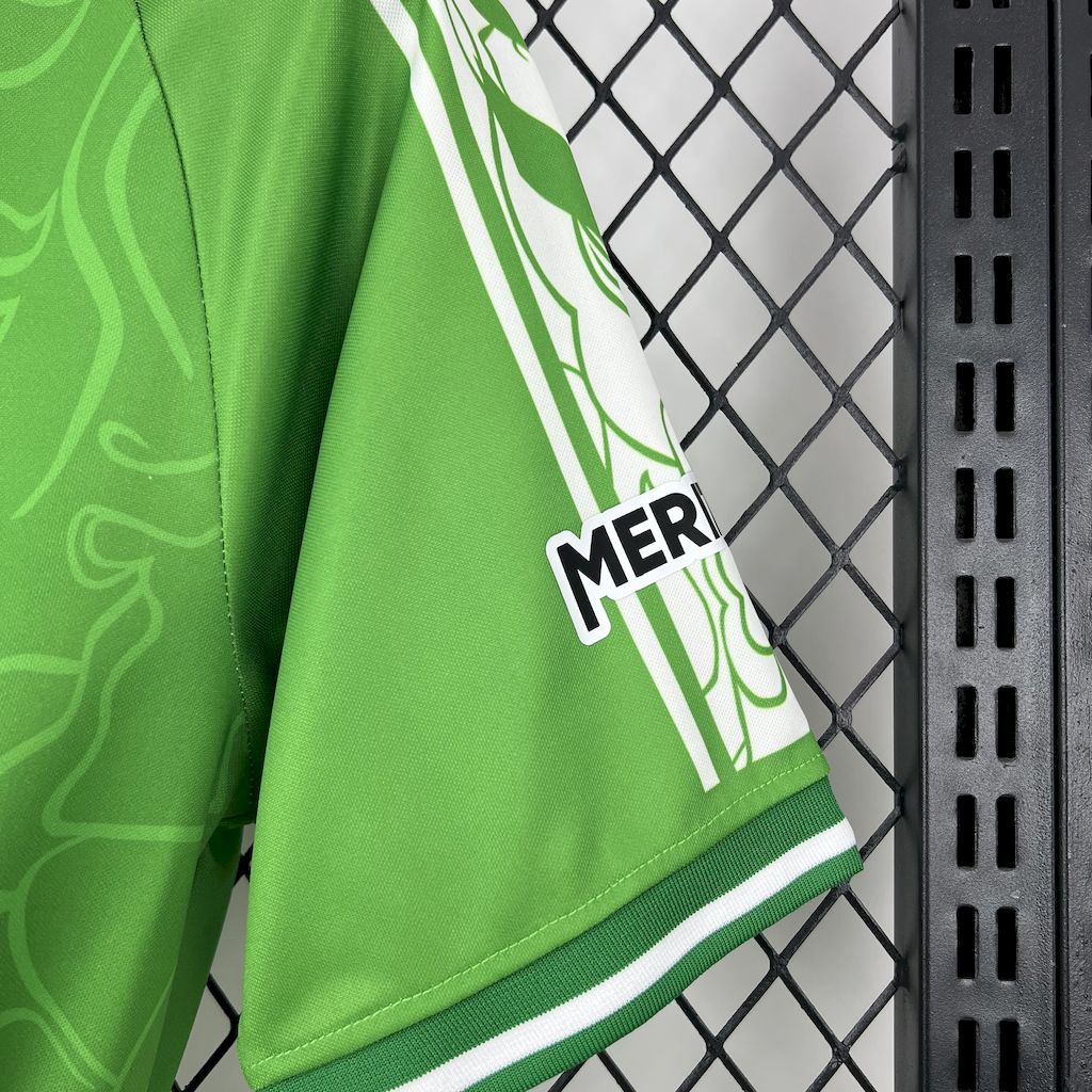 Camisa do Real Betis Pré-Jogo do Ano Novo Chinês 2025/26
