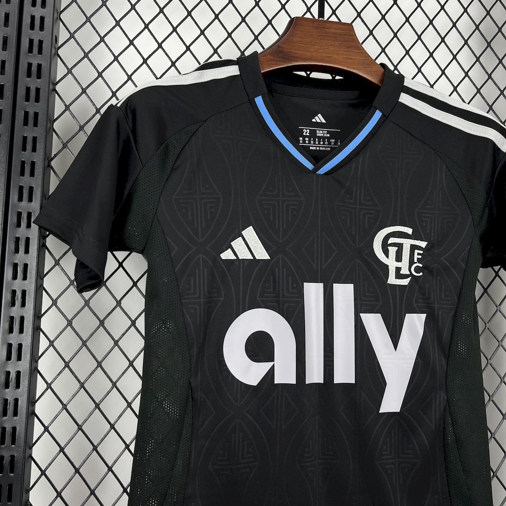 Charlotte FC 2025/26 Away Kids Kit