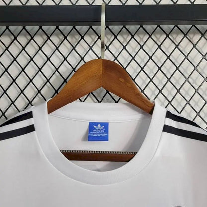 Camisa retrô da Alemanha para a Copa do Mundo de 1990