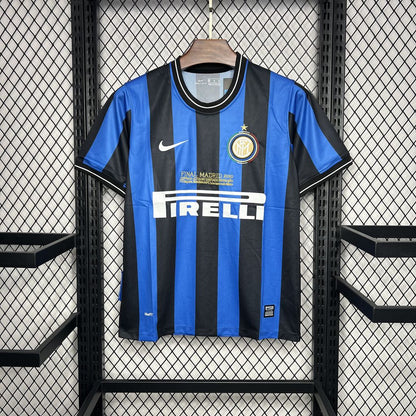 Camisa retrô da Inter de Milão 2009/10