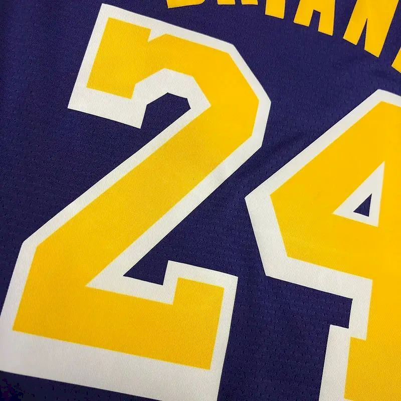 Camisa Kobe Bryant Masculina Roxa Versão Jogador – Edição Clássica Retro