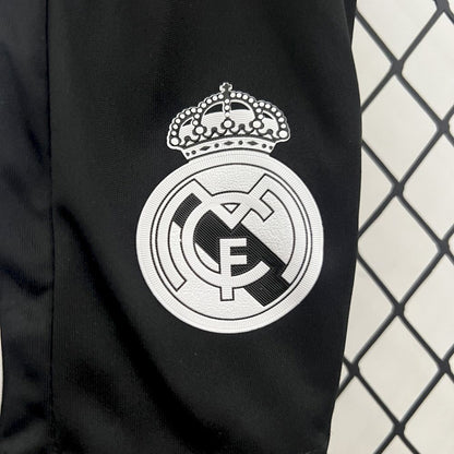Camisa e shorts retrô infantil do Real Madrid 2014/15
