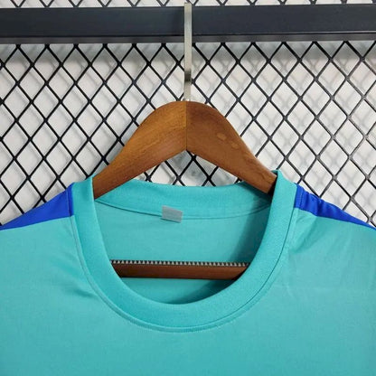 Camisa de treino pré-jogo do Barcelona 2023/24