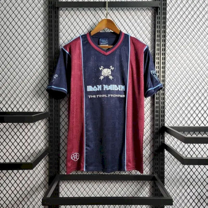 Camisa retrô do West Ham United 2011