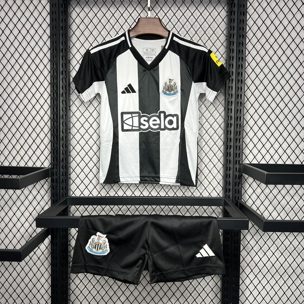 Kids Newcastle United 2024/25 Home Kit