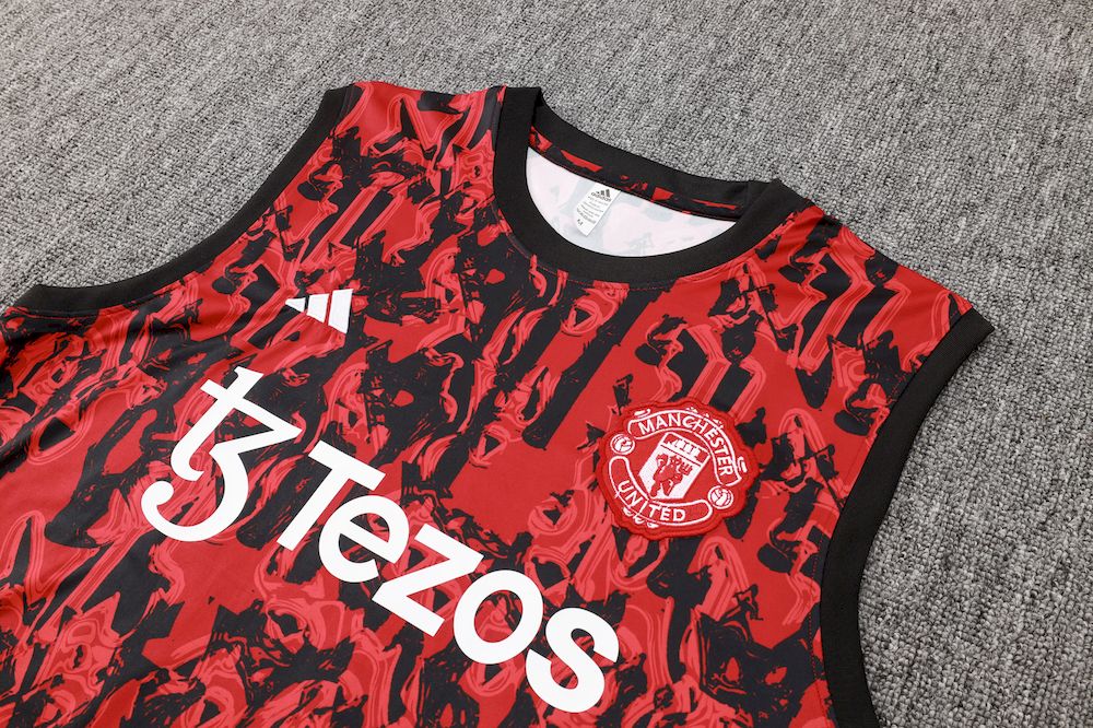 Camiseta regata e short adulto Manchester United 2023/24 815