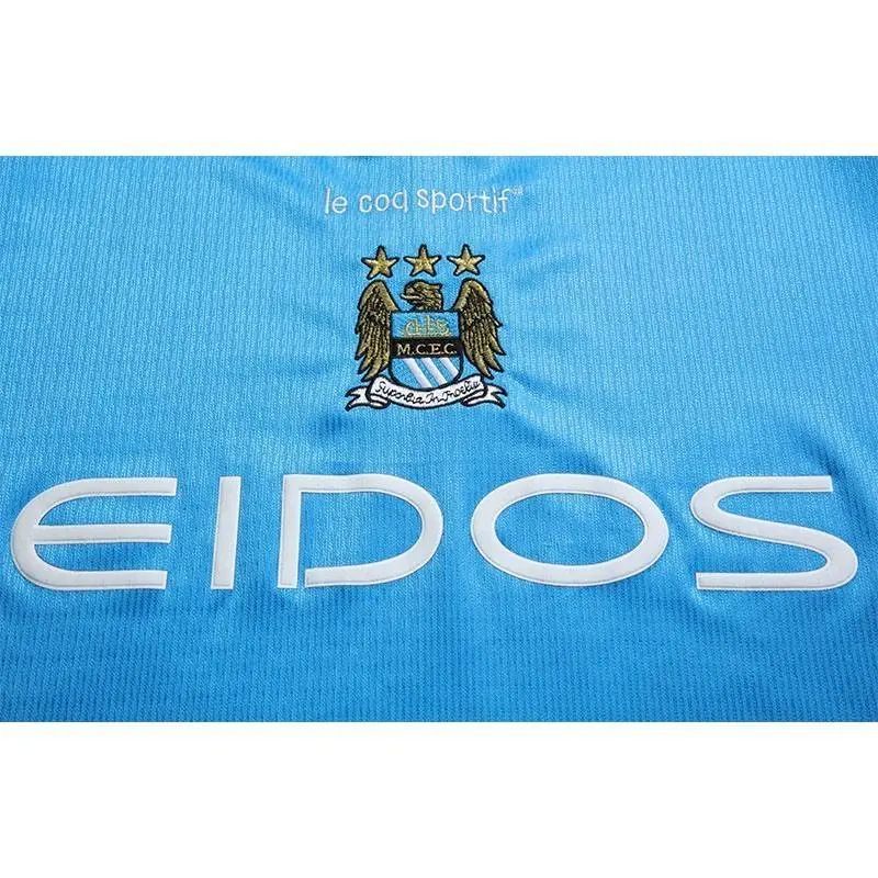 Camisa retrô do Manchester City 1999/01
