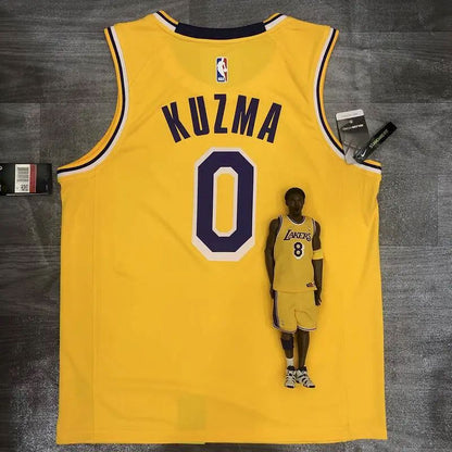 Camisa Masculina Kyle Kuzma Amarela Versão Jogador – Edição Clássica Retro