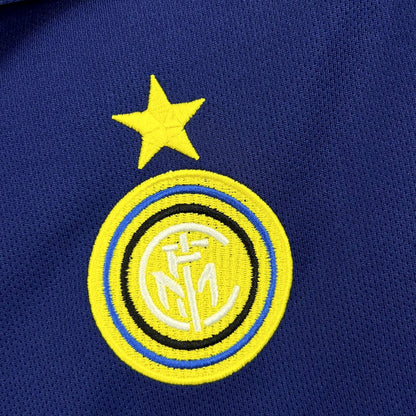 Camisa retrô do Inter de Milão 1998/99