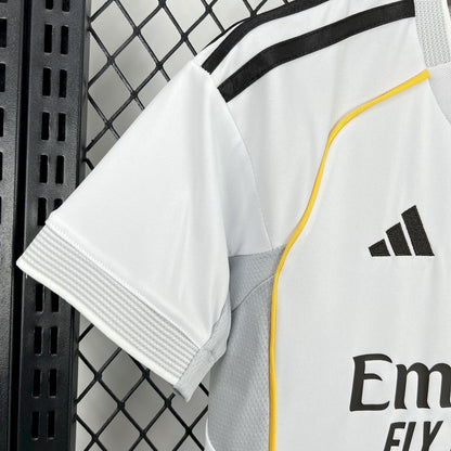 Kit Infantil Real Madrid 2025/26