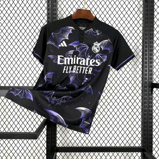 Camisa de futebol Real Madrid 2024/25 Purple Bat Edição Especial