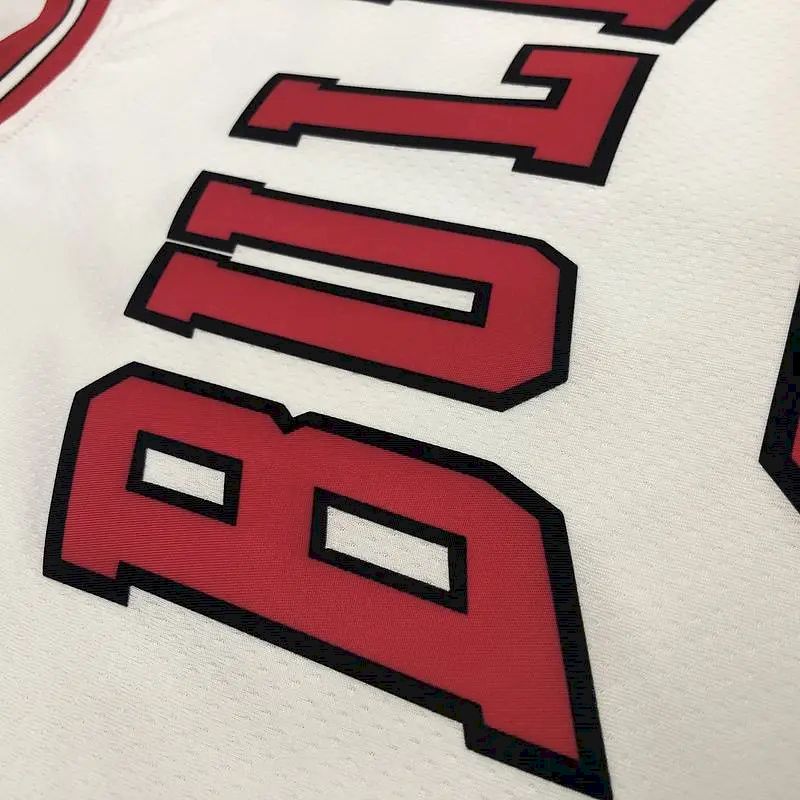 Camisa Scottie Pippen Masculina Branca Versão Jogador – Edição Clássica