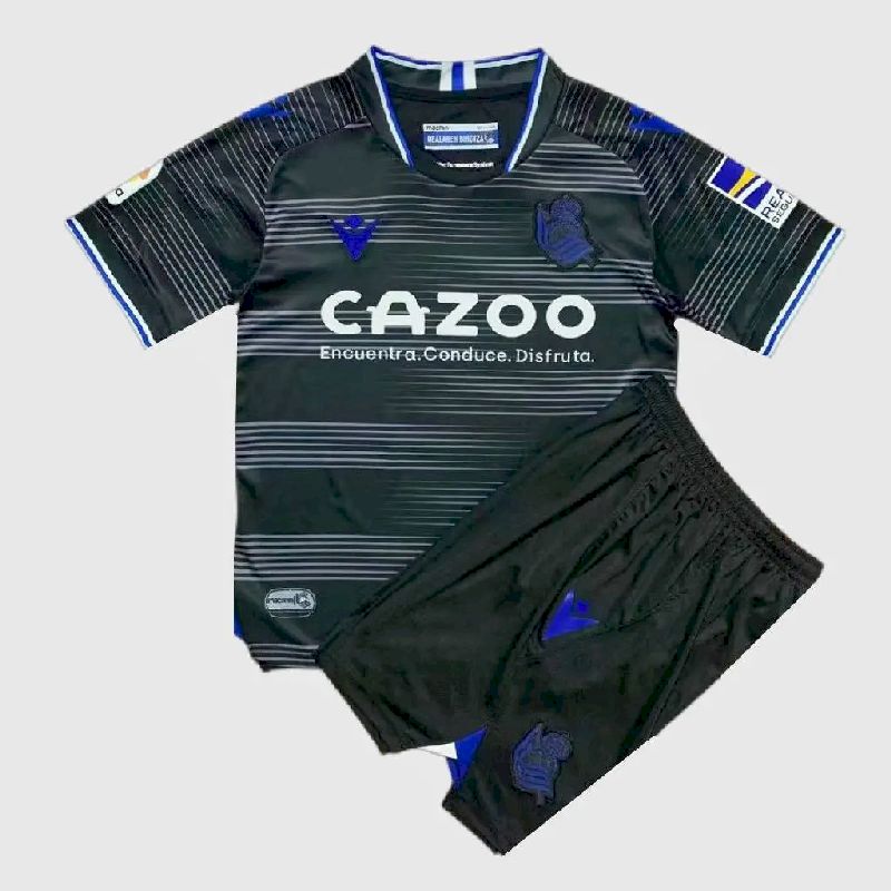 Kit reserva infantil da Real Sociedad 2022/23