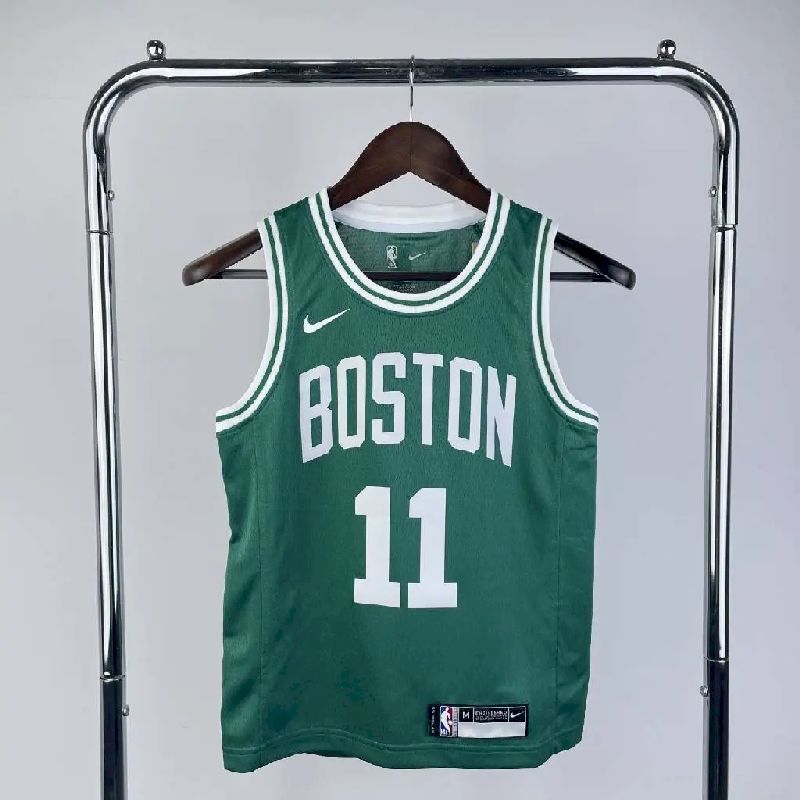 Camisa verde do time juvenil Kyrie Irving