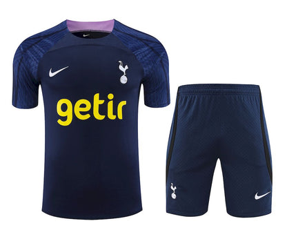 Camisa de treino adulto Tottenham Hotspur 2023/24 + short 418