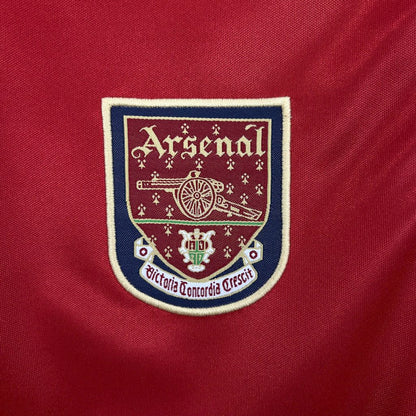 Camisa retrô do Arsenal 2000/01