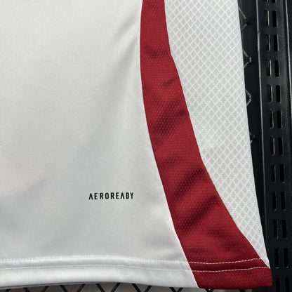 Camisa reserva do Japão 2024/25