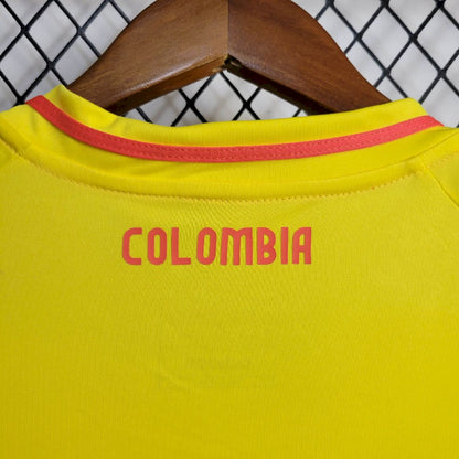 Camisa feminina da seleção da Colômbia 2024/25