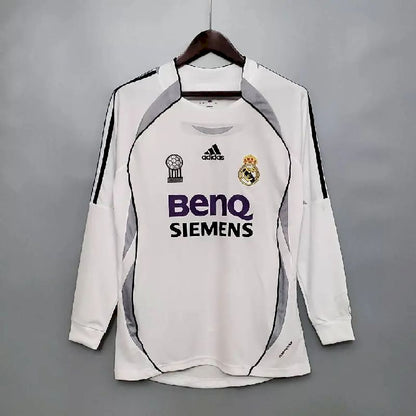 Camisa retrô de mangas compridas do Real Madrid 2006/07 Home