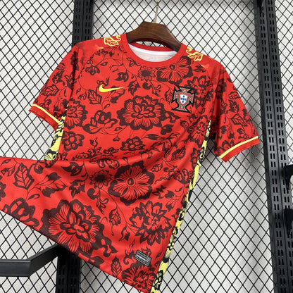 Camisa Vermelha Edição Especial Portugal 2024/25