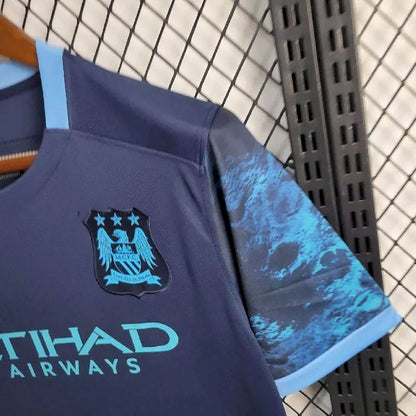 Camisa retrô reserva do Manchester City 2015/16