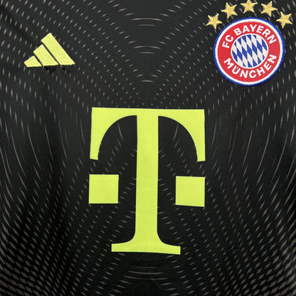 Bayern Munich 2025/26 Blackn Goalkeeper Kids Kit