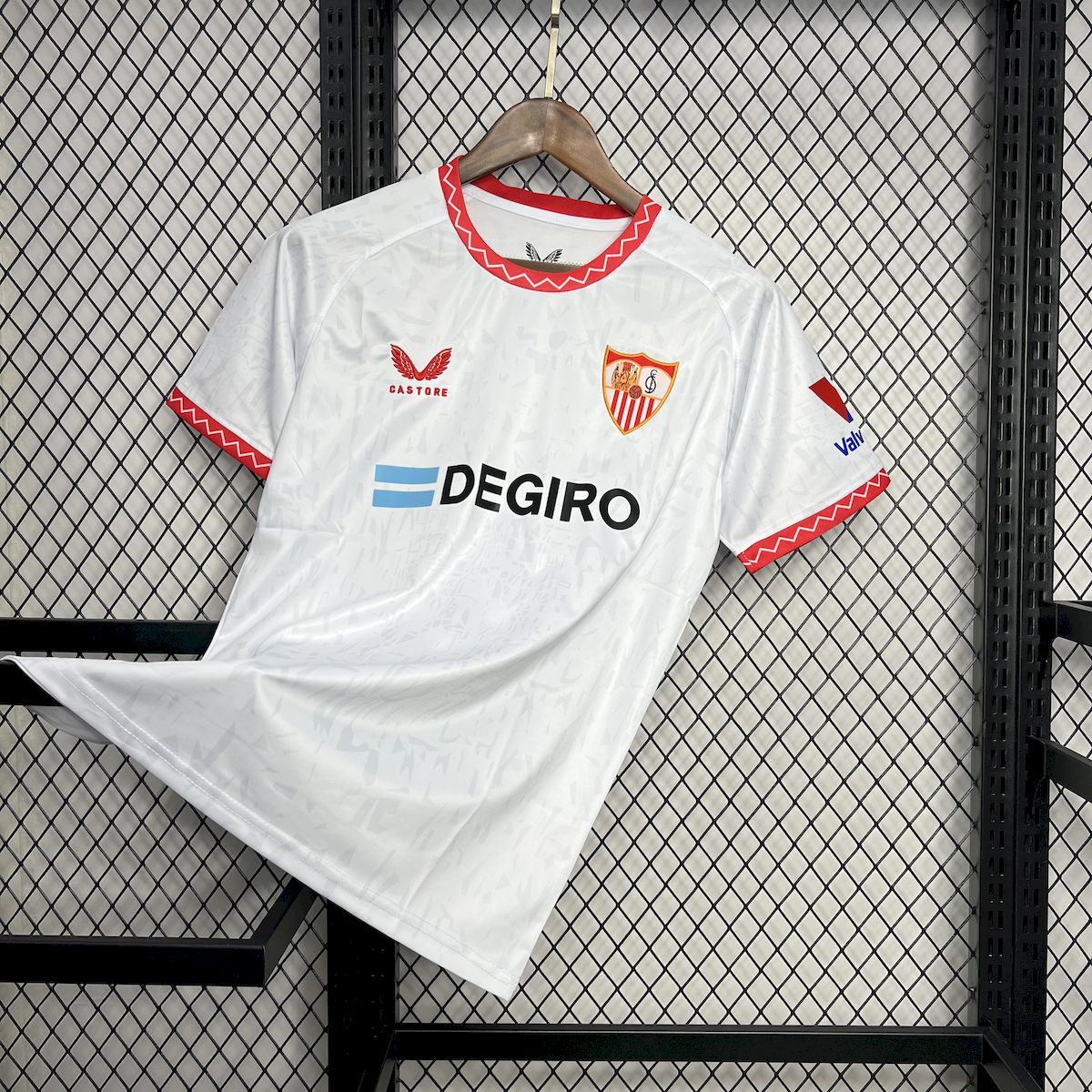 Camisa titular do Sevilla 2024/25